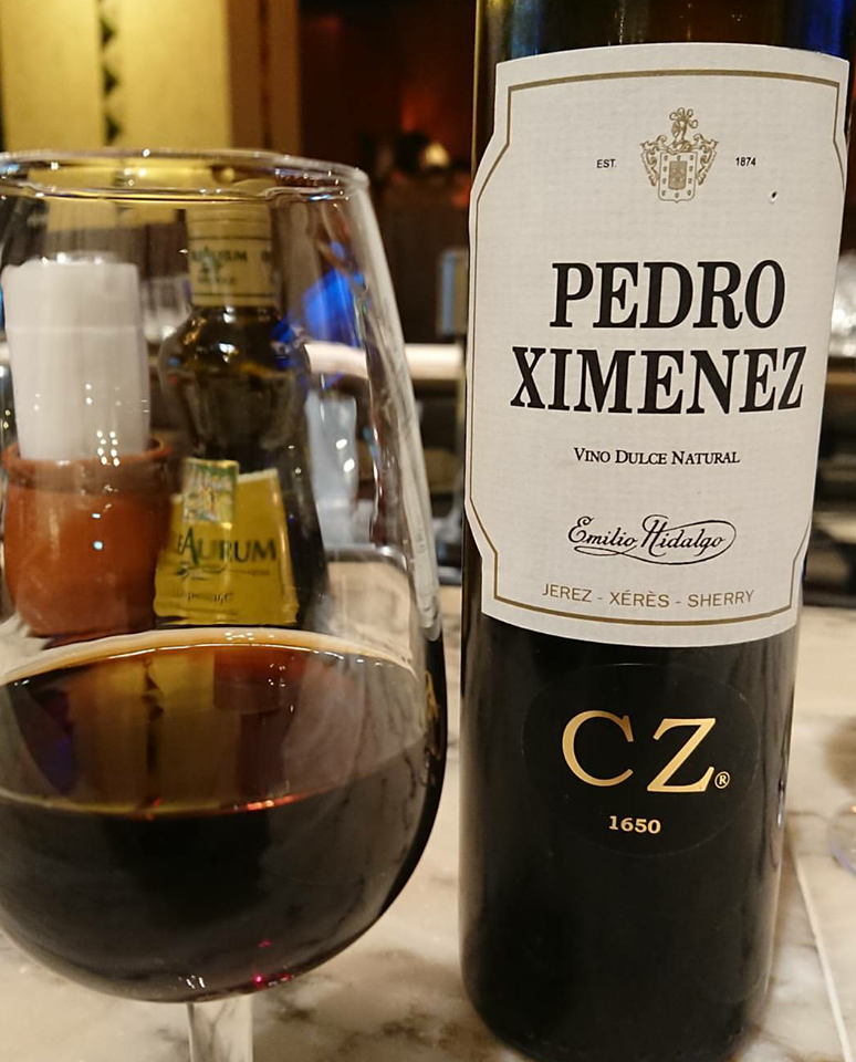 Cata del vino PX Vino Dulce Natural Emilio Hidalgo NV, JerezXérès
