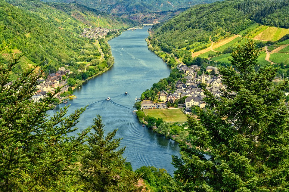 Las grandes rutas del vino del mundo (XII): Alsacia y el Valle del Mosela, pueblos de cuento y riesling eterno