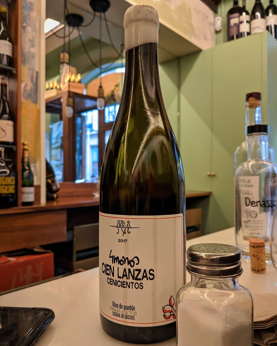 4 Monos Cien Lanzas 2017