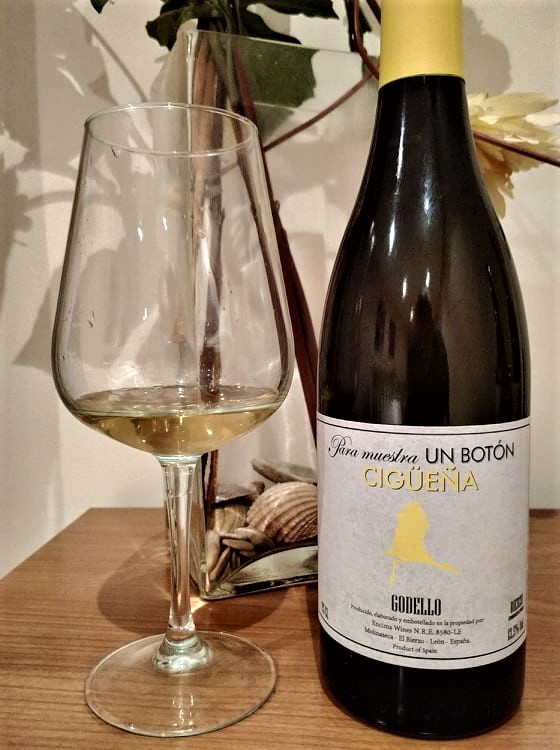 Para Muestra Un Botón Cigüeña Blanco 2019 Para Muestra Un Botón Cigüeña Blanco 2019